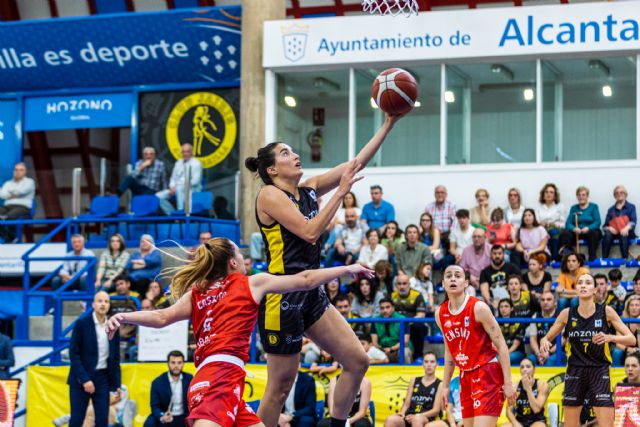 Hozono Global Jairis sella la permanencia en LF Endesa (58-54) - 1, Foto 1