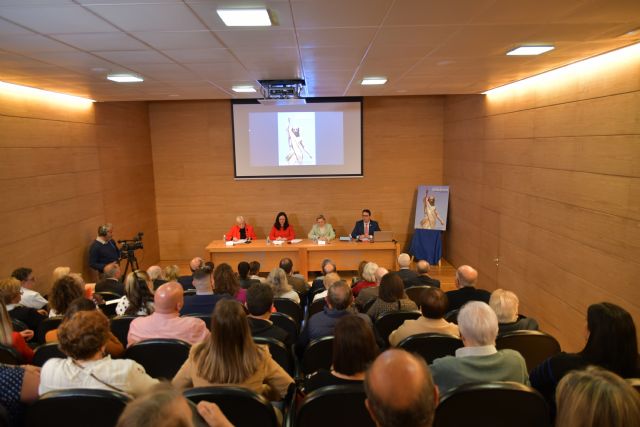 Ochenta páginas forman la 28ª edición de la revista ‘Al tercer día… Resucitó’ de N. P. Jesús Resucitado - 4, Foto 4