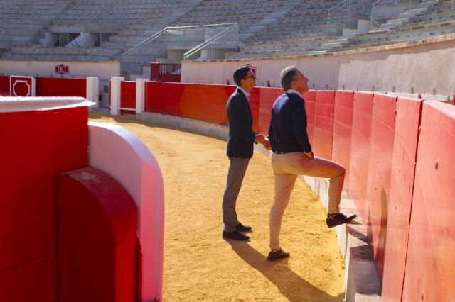 El sábado se pone a la venta el resto de entradas para la corrida de Paco Ureña - 1, Foto 1