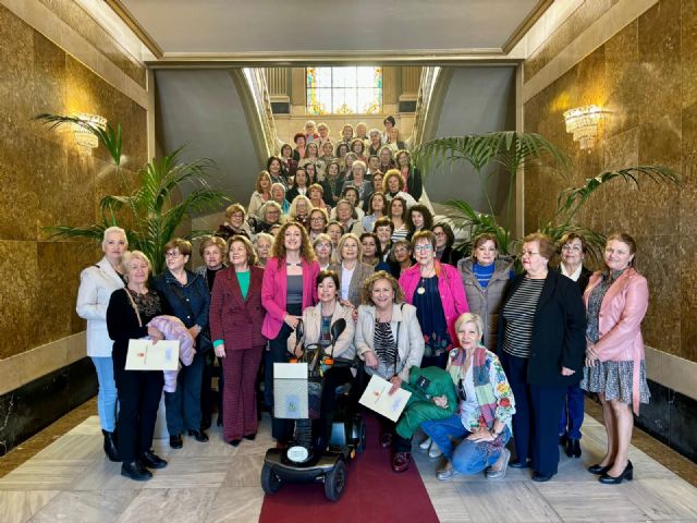 El Ayuntamiento de Murcia renueva para los próximos dos años los convenios con los Centros de la Mujer del municipio - 1, Foto 1