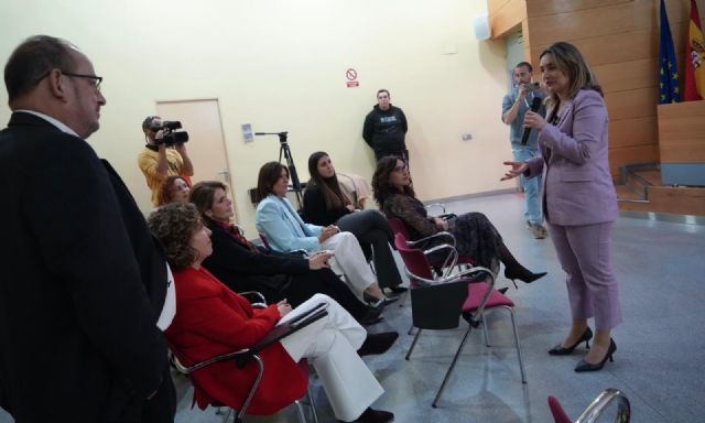 La Comunidad reúne a mujeres líderes de la Región para compartir los retos y oportunidades del emprendimiento femenino - 3, Foto 3