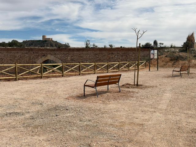 Medio Ambiente acondiciona el entorno del Acueducto del Pontón tras años de abandono - 4, Foto 4