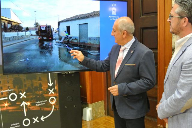 La segunda fase de limpieza intensiva en barrios y pedanías ocupará más de un centenar de jornadas de trabajo - 1, Foto 1