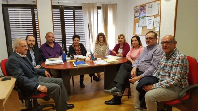 Familia refuerza el programa de intervención con jóvenes en riesgo de exclusión - 1, Foto 1