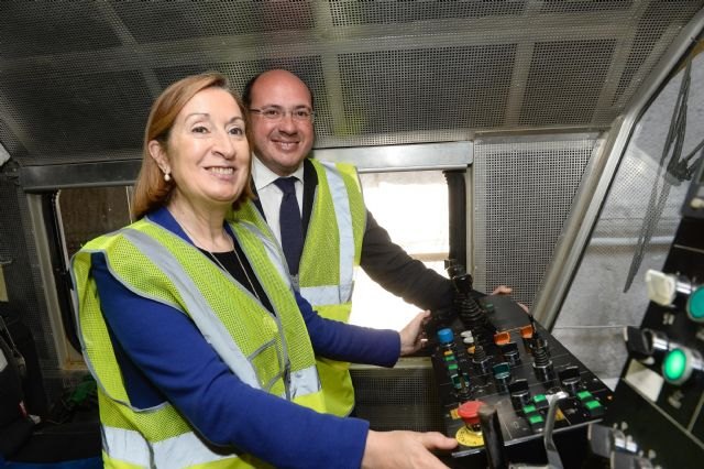 Pedro Antonio Sánchez: Si antes eran tiempos en los que avanzaban los papeles, ahora son tiempos en los que avanzan las obras - 1, Foto 1