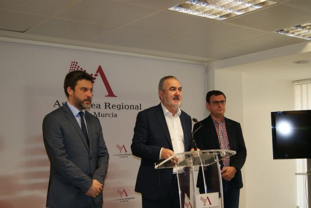 González Tovar: Si hubiera un monumento a la incoherencia y a la falsedad sería para Ciudadanos - 1, Foto 1