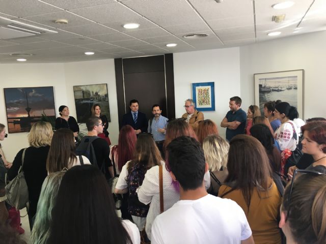 El alcalde recibió a un grupo de estudiantes ingleses, alemanes, rumanos y españoles del IES Ruiz de Alda unidos por el programa europeo Erasmus+ - 2, Foto 2