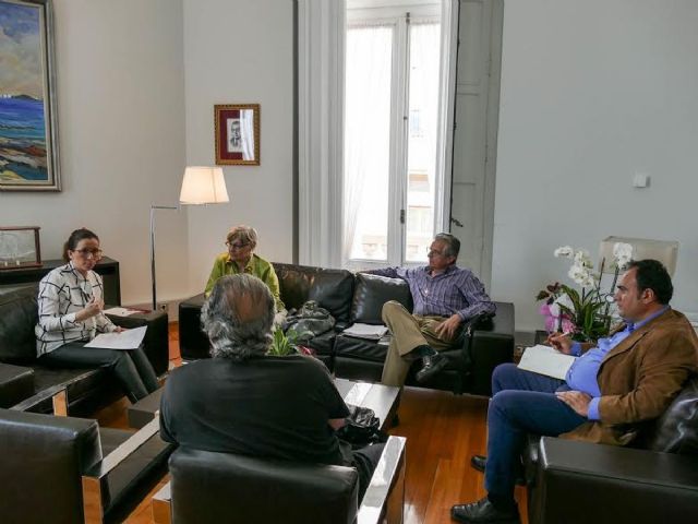 Castejon reitera que los mercados seran publicos y que nunca se ha planteado su privatizacion - 1, Foto 1