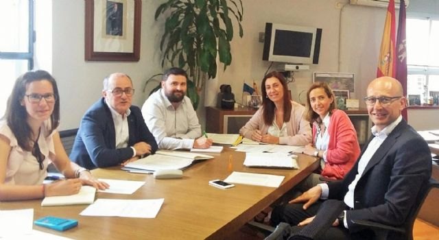 La Región incrementó en 2016 un 7,9 por ciento los objetivos de reciclado de envases ligeros y papel respecto al año anterior - 1, Foto 1