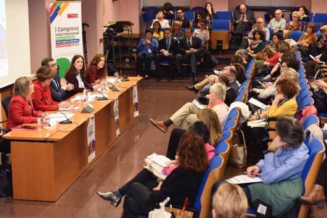 El congreso de Igualdad de Género de la Universidad de Murcia analiza la desigualdad en el ámbito laboral - 1, Foto 1
