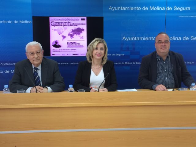 La Cátedra Abierta Interuniversitaria para la Participación y la Innovación arranca en Molina de Segura el martes 30 de abril con una conferencia inaugural a cargo del economista chileno Daniel Kaufmann - 1, Foto 1