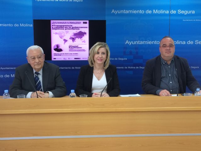 La Cátedra Abierta Interuniversitaria para la Participación y la Innovación arranca en Molina de Segura el martes 30 de abril con una conferencia inaugural a cargo del economista chileno Daniel Kaufmann - 2, Foto 2