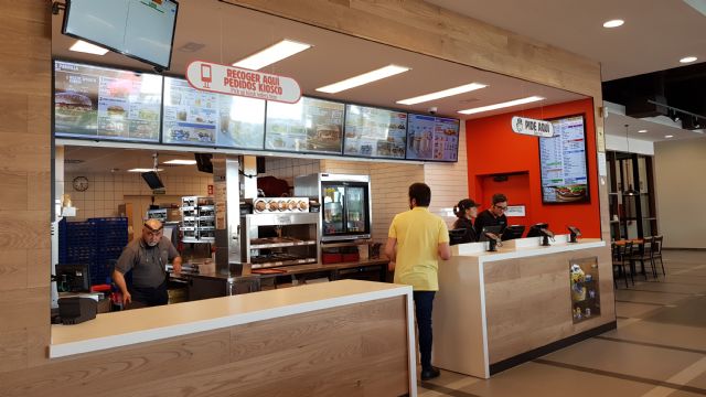 Burger King abre uno de sus restaurantes en Alhama de Murcia, Foto 9