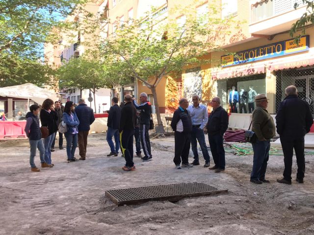 Diego José Mateos: “Los vecinos de La Salud no han esperado tanto tiempo la renovación de sus calles para que ahora no se respete sus opiniones incumpliendo la palabra dada” - 3, Foto 3