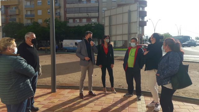 Ocho familias del barrio de San Fernando no pueden volver a sus hogares diez años después del terremoto porque el ayuntamiento no envía el papeleo - 2, Foto 2