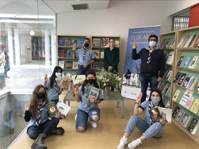 La red municipal de bibliotecas de Lorca incorpora a sus fondos una muestra de libros de temática scout donados por el Ciudad del Sol - 4, Foto 4