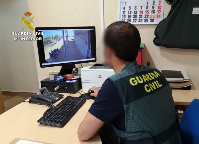 La Guardia Civil detiene a un joven dedicado a atracar a menores en Murcia y Santomera - 1, Foto 1