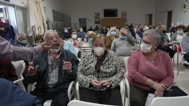 Los vecinos de San José Obrero proponen impulsar las zonas verdes durante la reunión de la Agenda Urbana - 1, Foto 1