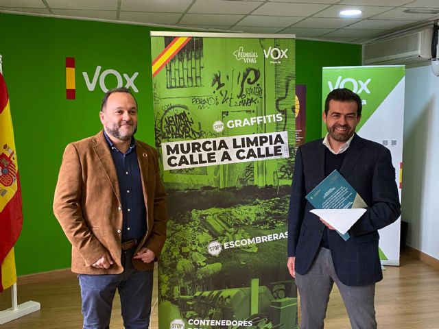 VOX presenta la campaña Murcia Limpia ante el estado de abandono y suciedad en el que se encuentran la ciudad y las pedanías - 3, Foto 3