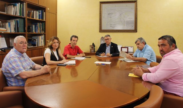 El presidente de la CHS mantiene una reunión de trabajo con la alcaldesa de Campos del Río - 1, Foto 1