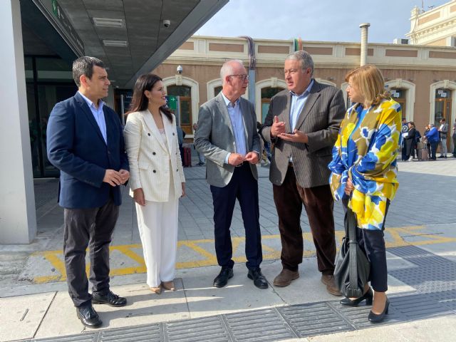 El PP exige al Gobierno socialista que Renfe triplique los servicios de AVE entre Murcia y Madrid - 1, Foto 1