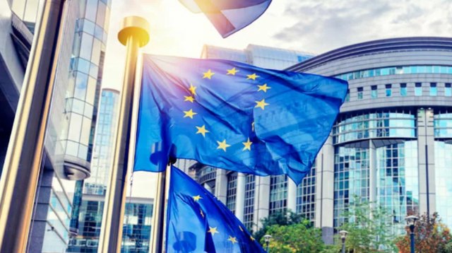 Convocadas dos becas para que jóvenes de la Región realicen prácticas en Bruselas el próximo curso - 1, Foto 1