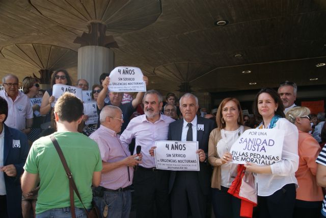 El PSOE reivindica  en la Asamblea junto a los vecinos de Moratalla una sanidad justa para las áreas rurales del Noroeste - 2, Foto 2