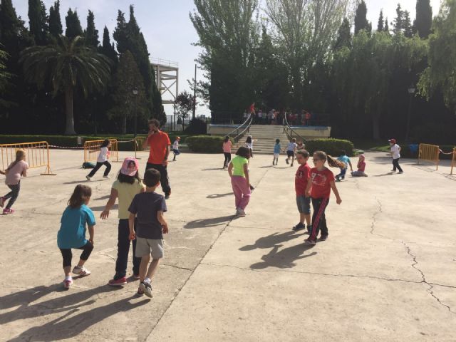 Unos 300 escolares de Primaria de Cehegín participan en una jornada de juegos lúdicos - 3, Foto 3