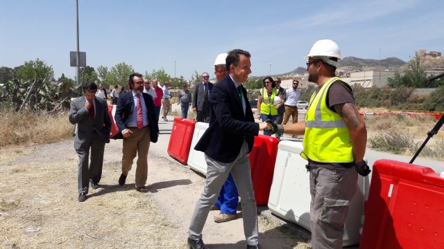 Comienzan las obras del primer tramo de la Ronda Central, que se convertirá en una herramienta que favorecerá el desarrollo de Lorca y sus comunicaciones - 3, Foto 3