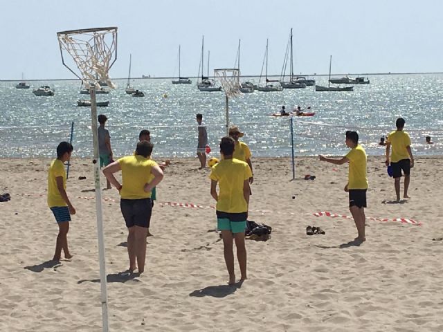 Los 16 Juegos del Mar Menor reúnen a 500 alumnos de ESO en la playa de Santiago de la Ribera - 3, Foto 3