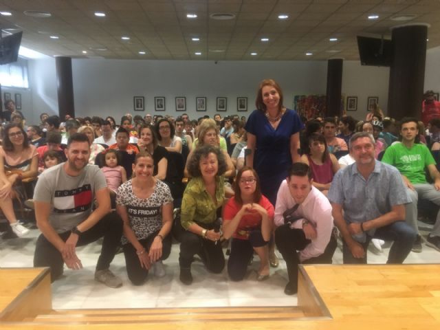 Aidemar se va de estreno - 1, Foto 1