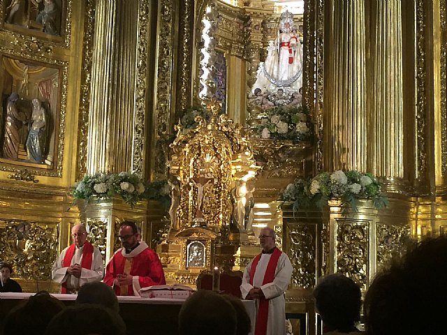 La delegación de Lourdes de Totana junto con a la Parroquia de Santiago peregrinaron al Santuario de la Fuensanta en Murcia, Foto 2