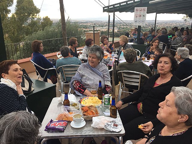 La delegación de Lourdes de Totana junto con a la Parroquia de Santiago peregrinaron al Santuario de la Fuensanta en Murcia, Foto 4