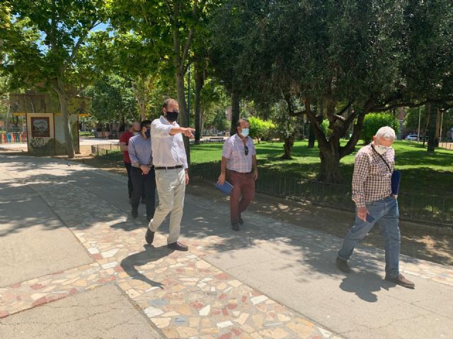 Mejores zonas verdes en el centro de la ciudad y nuevo mobiliario urbano para mejorar la calidad de vida de los murcianos - 3, Foto 3