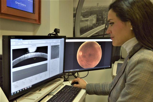 Fotografiar la retina de los pacientes, la solución de ópticos y oftalmólogos para descongestionar los centros sanitarios - 1, Foto 1