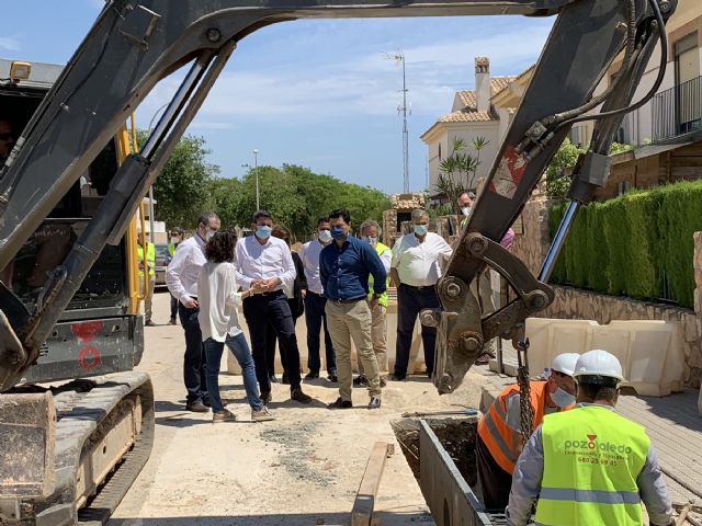 Las obras del colector de aguas pluviales del barrio de Los Pescadores estarán terminadas a mediados de junio - 1, Foto 1