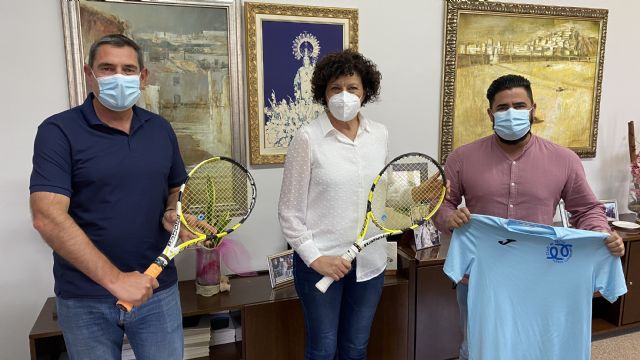 Ayuntamiento y Club de Tenis Puerto Lumbreras renuevan el convenio de colaboración para seguir fomentando el deporte base en el municipio - 2, Foto 2