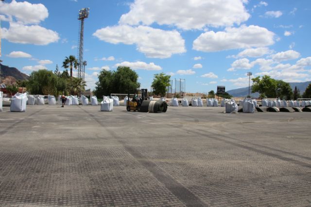 Comienza las obras de sustitucin del csped artificial y la red de riego del campo de ftbol Jos Kubala, Foto 3