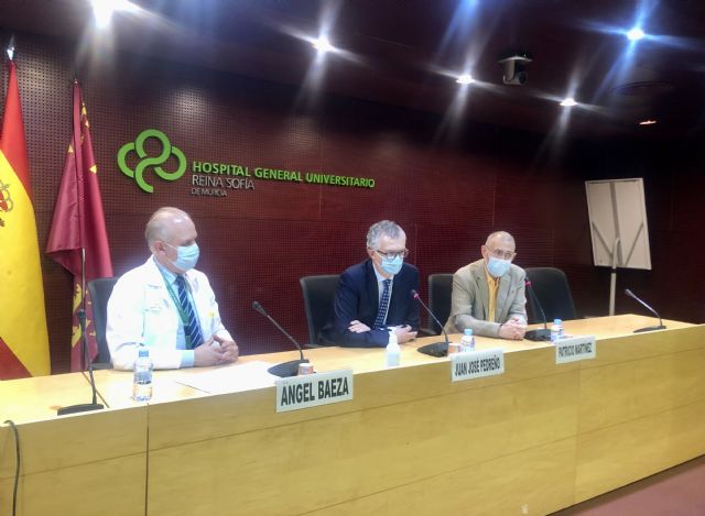 El consejero de Salud inaugura el XX Congreso de cirugía ortopédica centrado en las fracturas del paciente frágil - 1, Foto 1