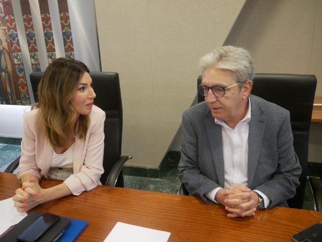 El PP resalta que frente a las políticas de Sánchez que cronifican la pobreza en España, las de López Miras crean empleo y empresas por encima de la media nacional - 1, Foto 1