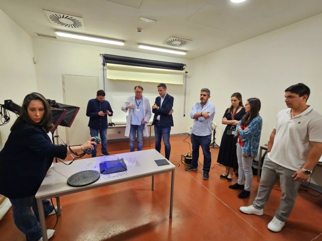 El Ayuntamiento de Caravaca digitaliza en el Museo Arqueológico Nacional el Centauro de Los Royos y la Diadema de La Encarnación para crear clones de las piezas - 2, Foto 2