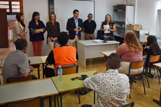 El alumnado del curso gratuito de actividades auxiliares de almacén, listo para comenzar sus prácticas en CONSUM - 2, Foto 2