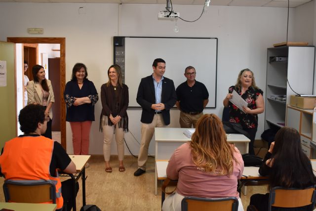 El alumnado del curso gratuito de actividades auxiliares de almacén, listo para comenzar sus prácticas en CONSUM - 4, Foto 4
