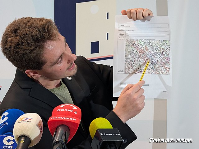 Ganar Totana exige la dimisión de la concejala de Urbanismo por la antena en La Charca: “Mentiras, negligencia y falta de transparencia”, Foto 1