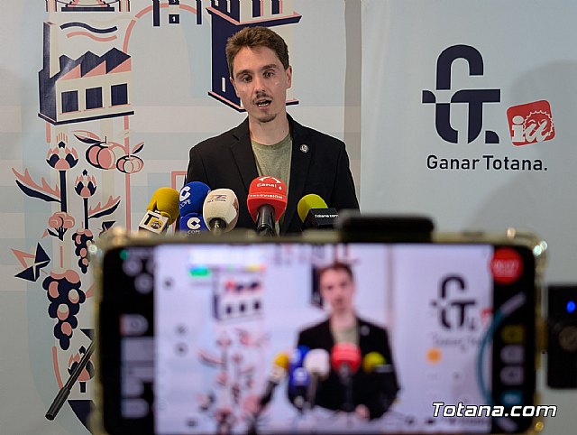 Ganar Totana exige la dimisión de la concejala de Urbanismo por la antena en La Charca: “Mentiras, negligencia y falta de transparencia”, Foto 4