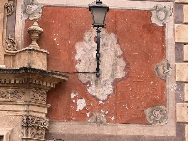 Huermur denuncia que la fachada del Palacio Episcopal de Murcia se cae a pedazos - 3, Foto 3