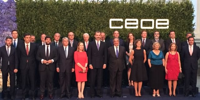 López Miras: La Región de Murcia sigue atrayendo nuevas inversiones porque da más facilidades a los empresarios - 1, Foto 1