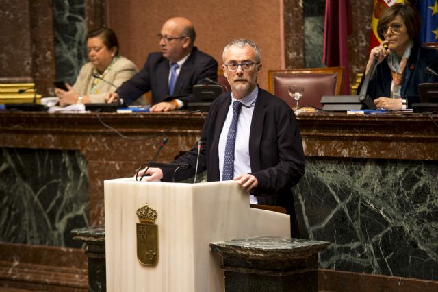 La Asamblea rechaza las insultantes e injustas manifestaciones de Ada Colau hacia el almirante Cervera - 1, Foto 1