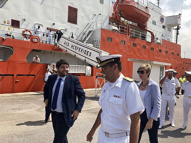 López Miras se muestra orgulloso de la labor que realiza el ´Hespérides´, uno de los mayores exponentes de la investigación en España - 2, Foto 2