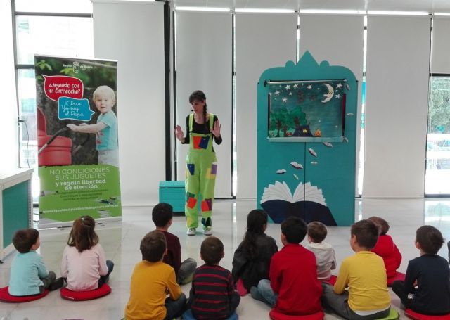 La Biblioteca Regional organiza talleres, cuentacuentos y teatro infantil para disfrutar de las vacaciones de verano - 1, Foto 1